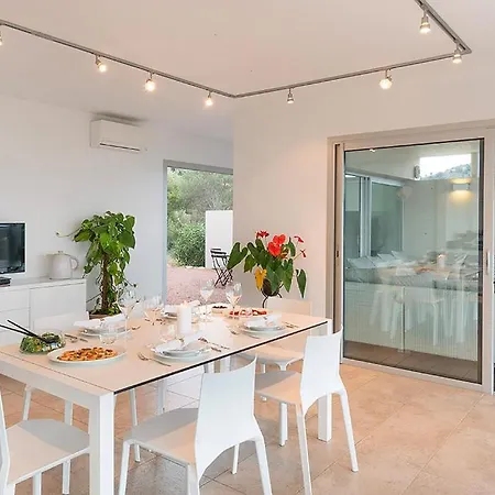 Villa Campo Moro Sleeps 6 Pool Air Con Wifi Belvedere-Campomoro
